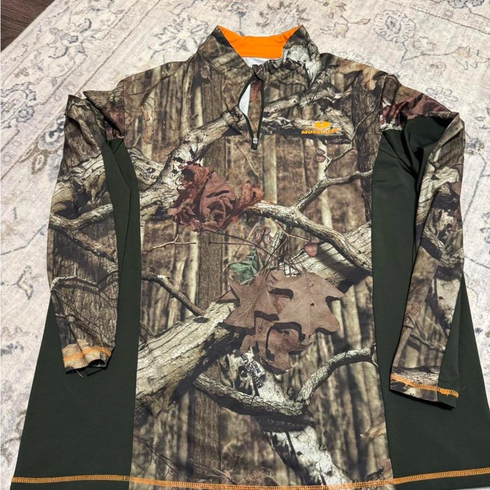 Mossy Oak Camouflage Quarter-Zip Shirt with Green and Brown